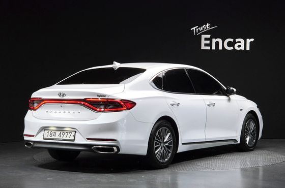 Hyundai Grandeur Exclusive Special — пробег 129 702 км — фото 2 из 5