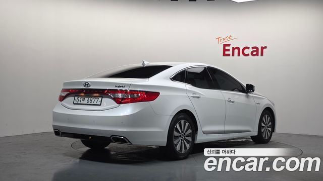 Hyundai Grandeur Premium Collection — пробег 138 350 км — фото 2 из 5