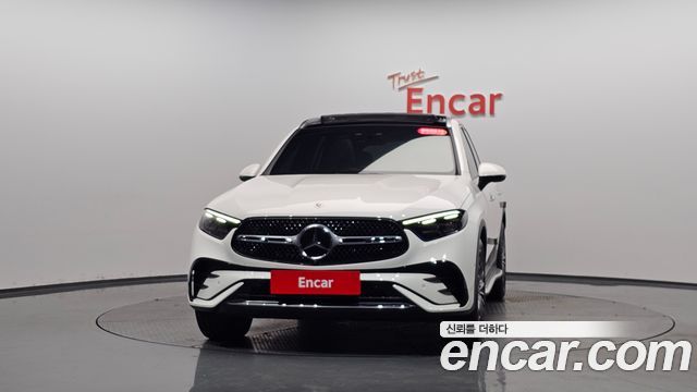 Mercedes-Benz GLC-Class GLC300 4MATIC AMG Line — пробег 14 042 км — фото 3 из 5