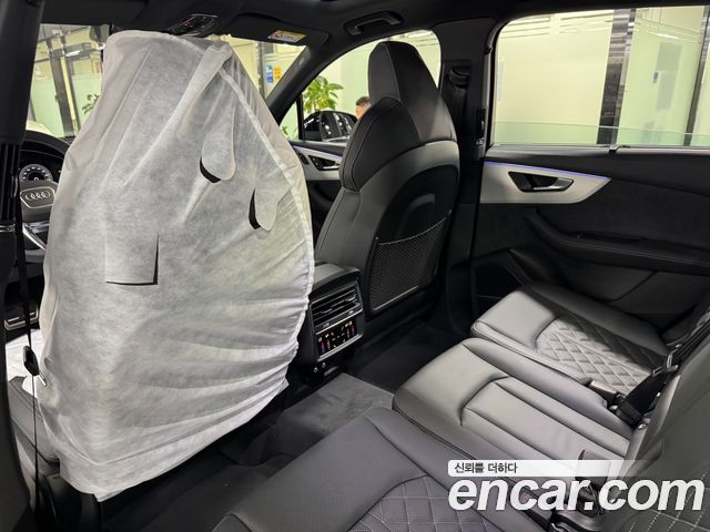 Audi Q7 55 TFSI Quattro Premium — пробег 12 км — фото 5 из 5