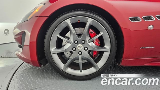 Maserati Gran Cabrio из Кореи Encar