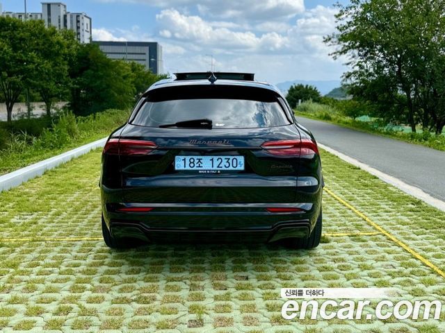 Maserati Grecale из Кореи Encar