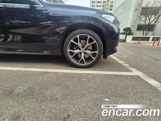 BMW X6 xDrive40i M Sport — пробег 40 000 км — фото 4 из 5