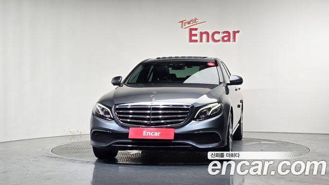 Mercedes-Benz E-Class из Кореи Encar