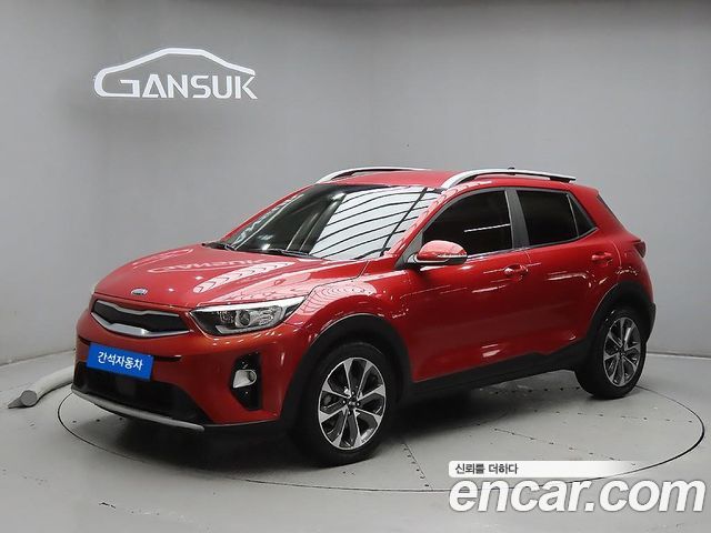 Kia Stonic 1.4 Prestige — пробег 81 841 км — фото 2 из 5