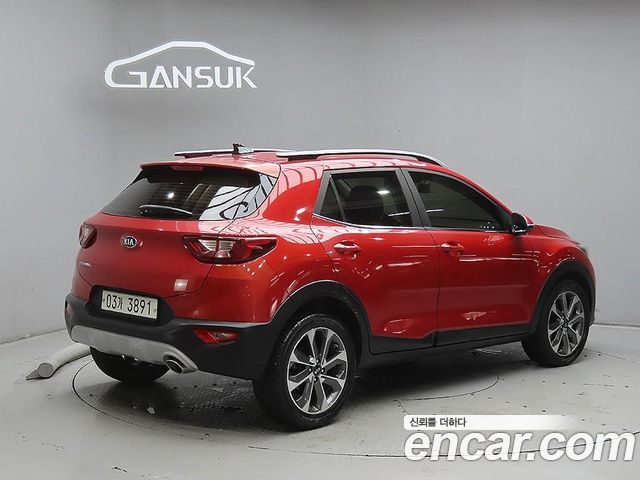 Kia Stonic 1.4 Prestige — пробег 81 841 км — фото 4 из 5