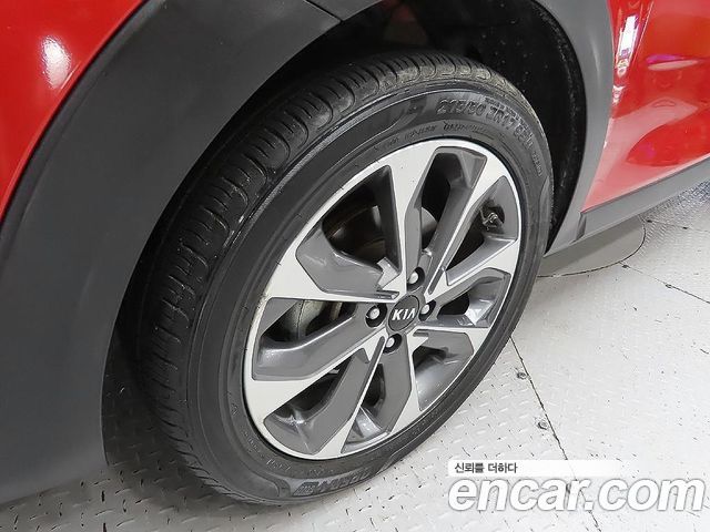 Kia Stonic 1.4 Prestige — пробег 81 841 км — фото 5 из 5