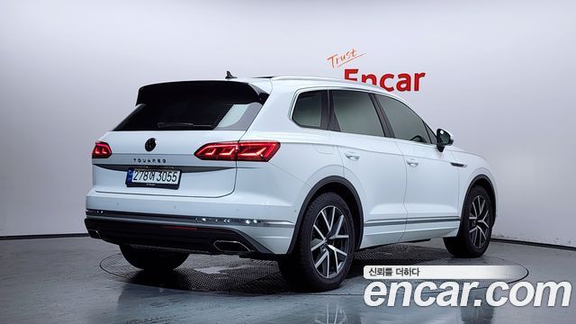 Volkswagen Touareg 3.0 TDI Prestige — пробег 130 118 км — фото 2 из 5