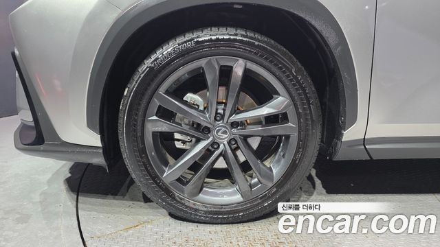Lexus NX из Кореи Encar
