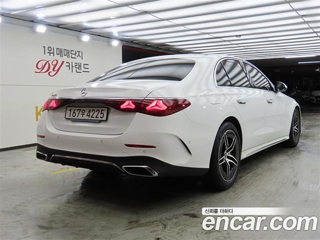 Mercedes-Benz E-Class из Кореи Encar