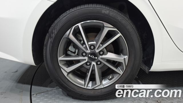 Kia K3 из Кореи Encar
