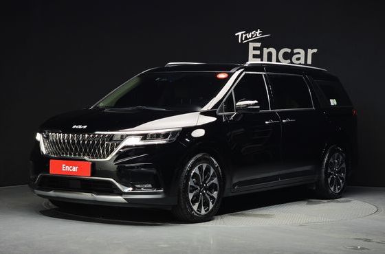 Kia Carnival Gasoline 9-Seater Signature — пробег 37 215 км — фото 1 из 5