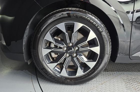 Kia Carnival Gasoline 9-Seater Signature — пробег 37 215 км — фото 5 из 5