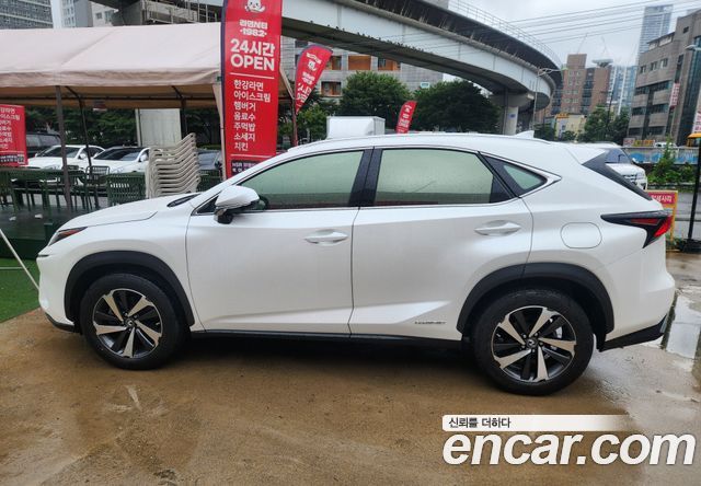 Lexus NX из Кореи Encar