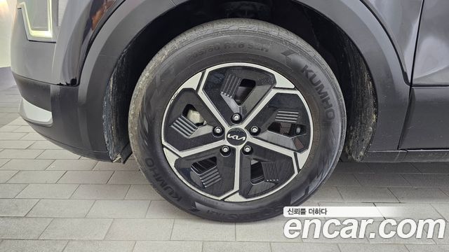 Kia Niro Prestige — пробег 145 218 км — фото 5 из 5