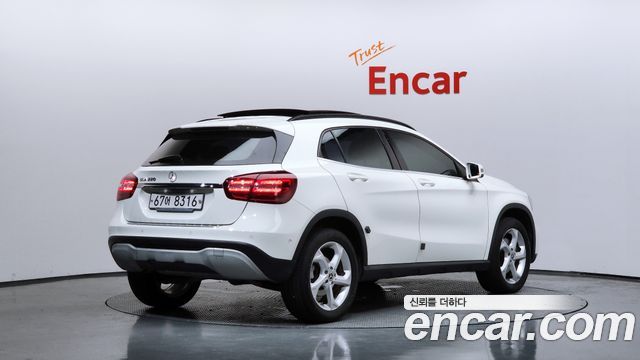 Mercedes-Benz GLA-Class из Кореи Encar