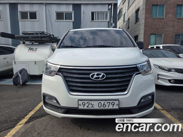 Hyundai Starex Van 3-Seater Smart — пробег 231 868 км — фото 1 из 5