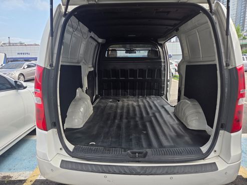 Hyundai Starex Van 3-Seater Smart — пробег 231 868 км — фото 5 из 5