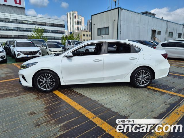 Kia K3 из Кореи Encar