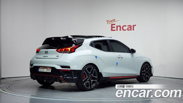 Hyundai Veloster 2.0 N — пробег 69 513 км — фото 2 из 5
