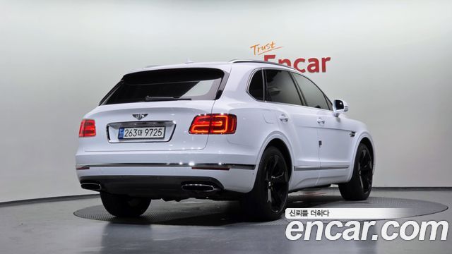 Bentley Bentayga из Кореи Encar