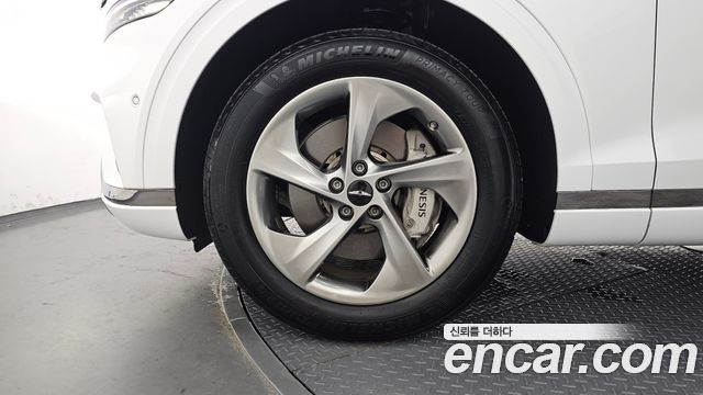 Genesis GV70 из Кореи Encar
