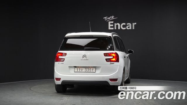 Citroen-DS C4 Picasso 2.0 B-HDI Intensive — пробег 84 490 км — фото 4 из 5