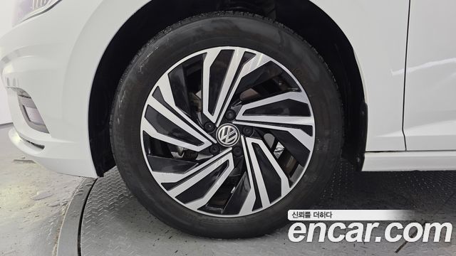 Volkswagen Jetta из Кореи Encar