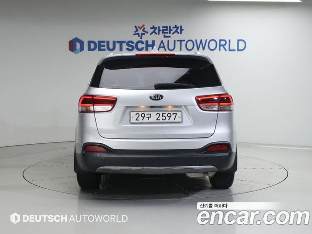 Kia Sorento Diesel 2.0 4WD Prestige — пробег 182 810 км — фото 4 из 5