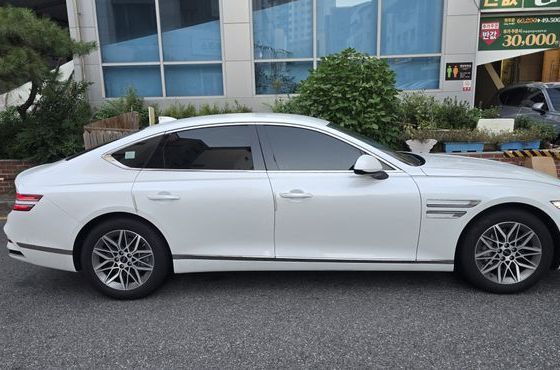 Genesis G80 Gasoline 2.5 Turbo AWD — пробег 33 000 км — фото 3 из 5