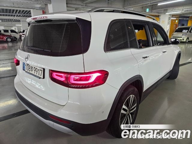 Mercedes-Benz GLB-Class GLB200 d — пробег 120 000 км — фото 5 из 5