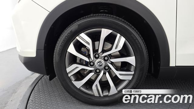 Ssangyong TIBOLI из Кореи Encar