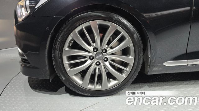 Hyundai Genesis из Кореи Encar