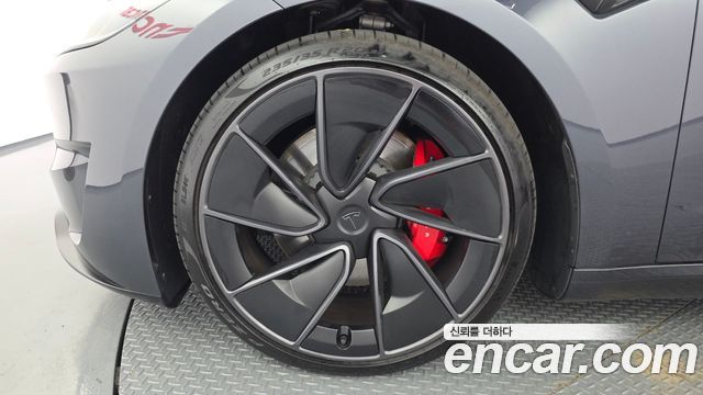 Tesla Model 3 Performance AWD — пробег 9 033 км — фото 5 из 5