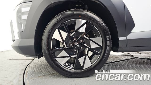 Hyundai Kona из Кореи Encar