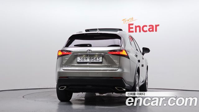 Lexus NX из Кореи Encar