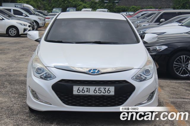 Hyundai Sonata 2.0 Modern — пробег 166 000 км — фото 1 из 5