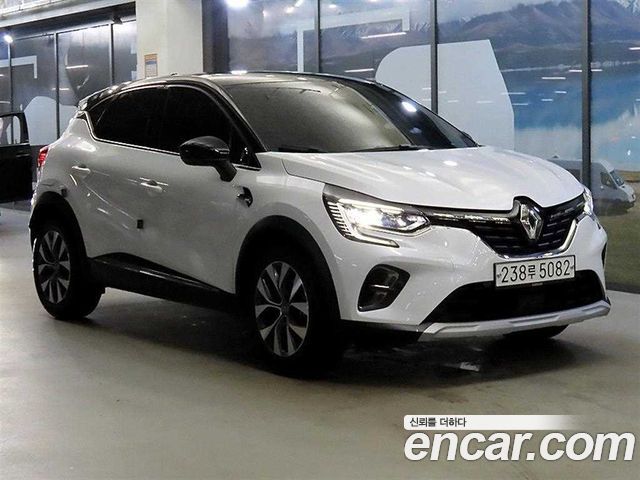 Renault (Samsung) Captur 1.3 TCe Intens — пробег 2 896 км — фото 1 из 5