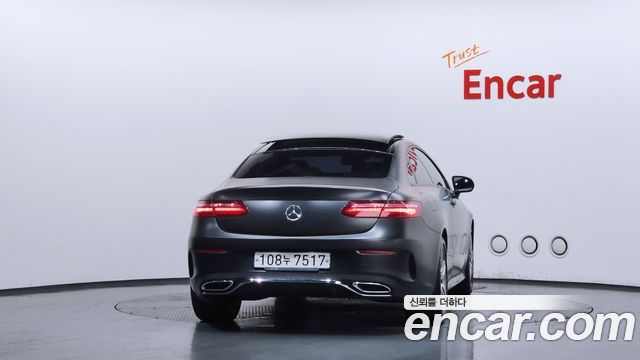 Mercedes-Benz E-Class из Кореи Encar
