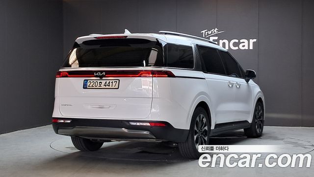 Kia Carnival из Кореи Encar