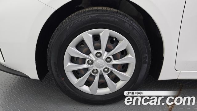 Kia K3 из Кореи Encar
