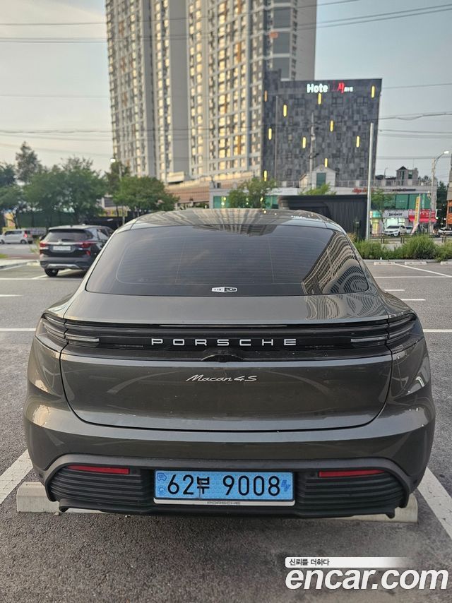 Porsche Macan из Кореи Encar