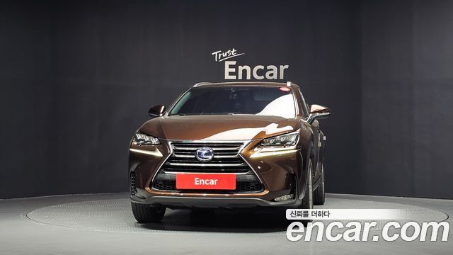 Lexus NX из Кореи Encar
