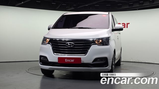Hyundai Starex Urban 9-Seater Premium Spicial — пробег 105 016 км — фото 3 из 5