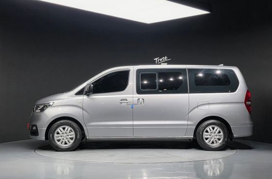 Hyundai Starex Van 5-Seater Smart — пробег 43 285 км — фото 4 из 5