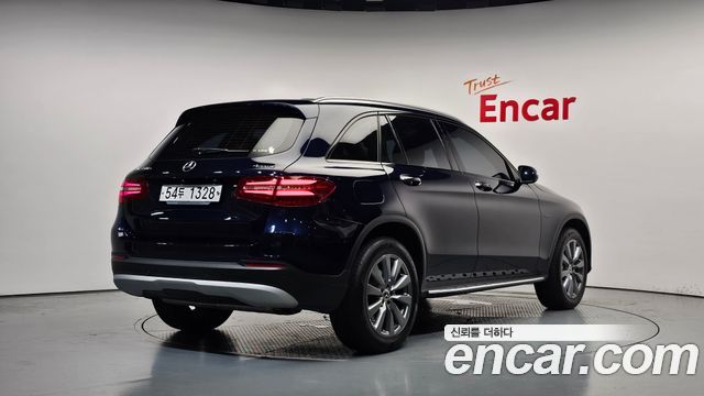 Mercedes-Benz GLC-Class GLC350e 4MATIC — пробег 63 526 км — фото 2 из 5