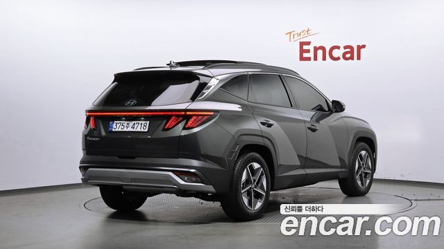 Hyundai Tucson HEV 1.6 2WD Inspiration — пробег 30 268 км — фото 2 из 5