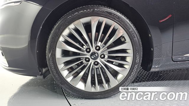 Kia K7 из Кореи Encar