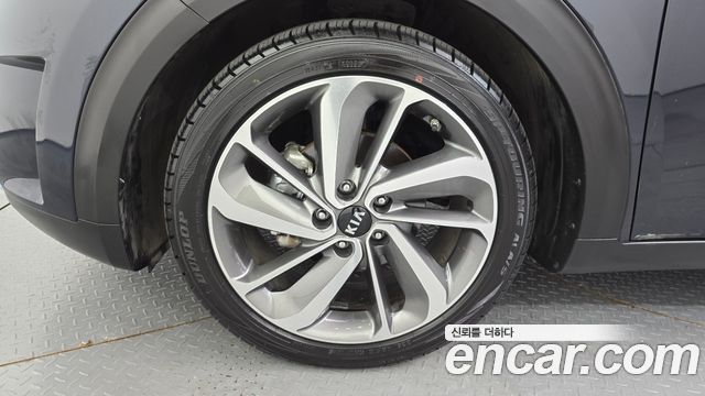 Kia Niro Noblesse — пробег 33 121 км — фото 5 из 5