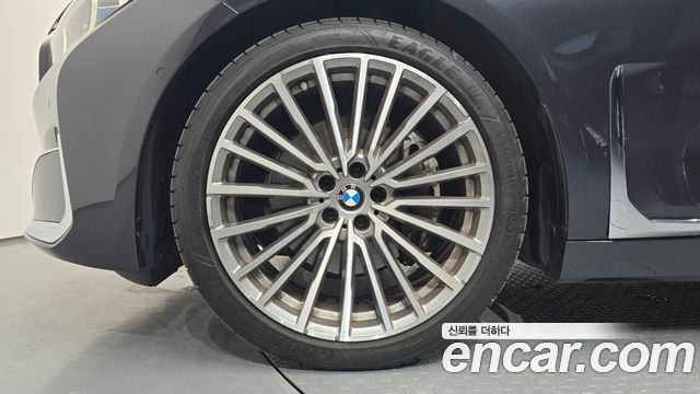 BMW 7-Series 740Li xDrive Design Pure Excellence — пробег 109 746 км — фото 5 из 5